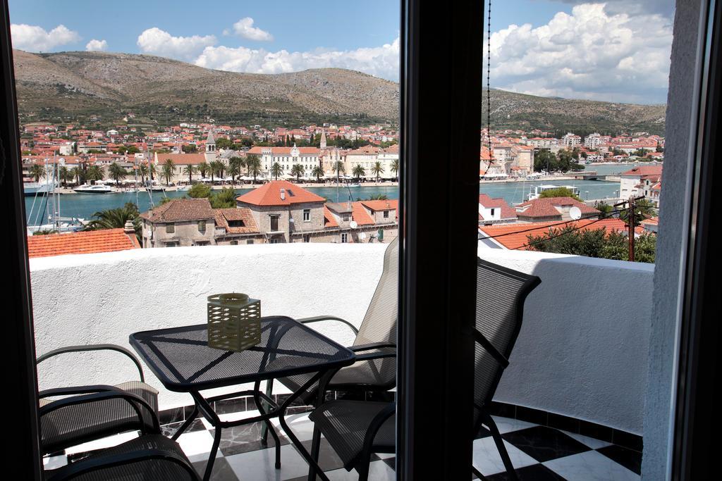 Rooms Carija Trogir Oda fotoğraf